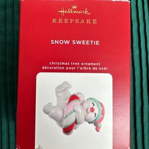 Hallmark Keepsake 2020 Snow‎ Sweetie Limited Edition Christmas Tree Ornament